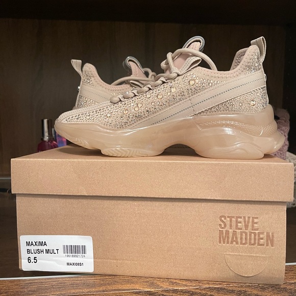 Steve Madden Maxima - Picture 5 of 5